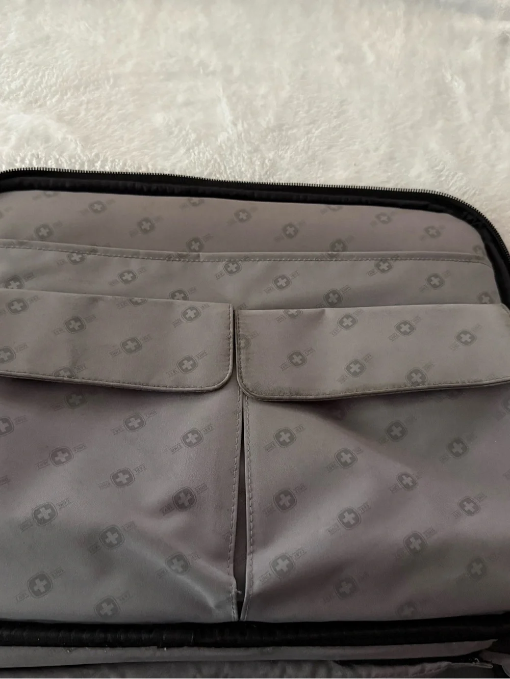 Wenger Swiss Army Laptop Briefcase Shoulder Bag 16” Black Multiple Pockets